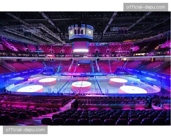 “球场冠名权冰与火：一线城市球场抢手，中小俱乐部无人问津”